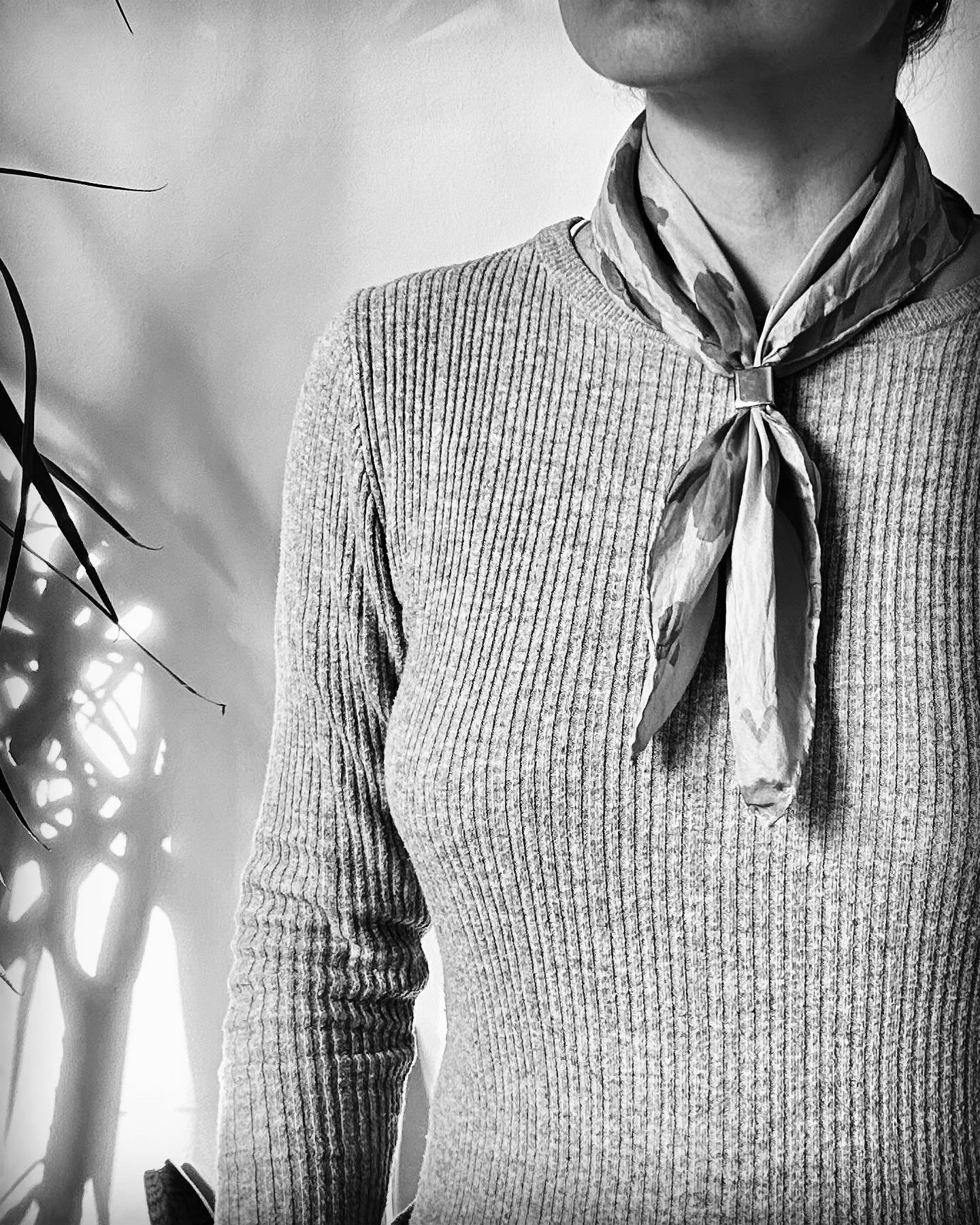 Silk Scarf with Keychain gray Logwood