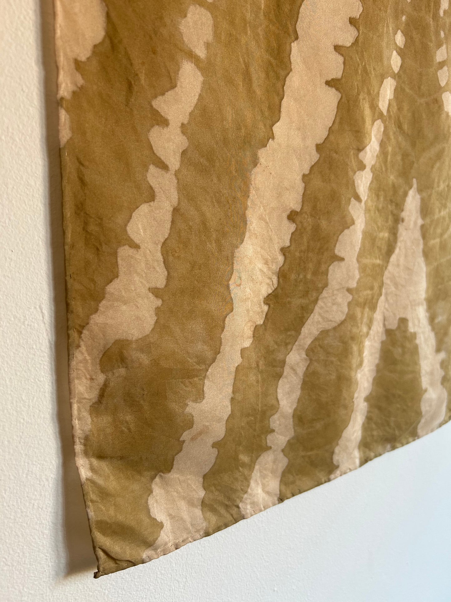 Silk Scarf mangaba and aluminium