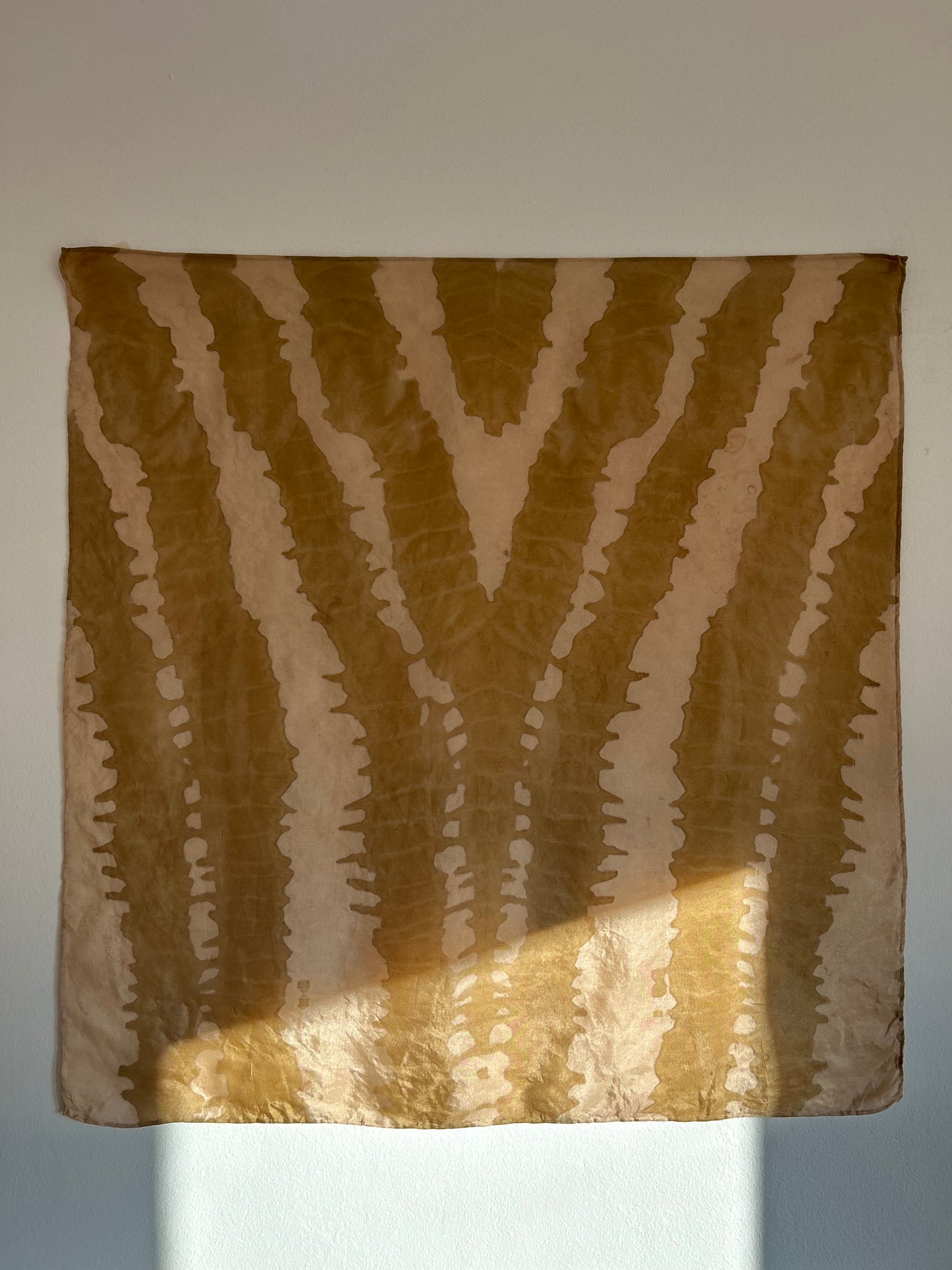 Silk Scarf mangaba and aluminium