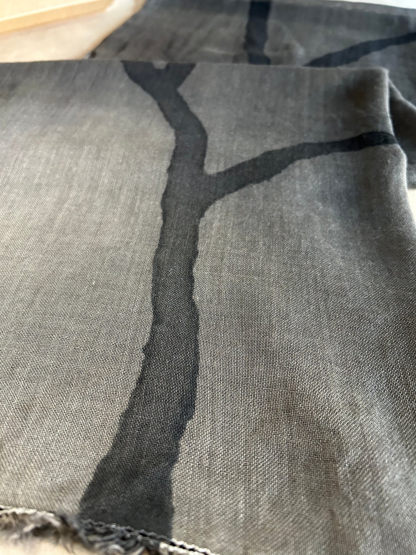 Wool and Silk Scarf Gray Roots